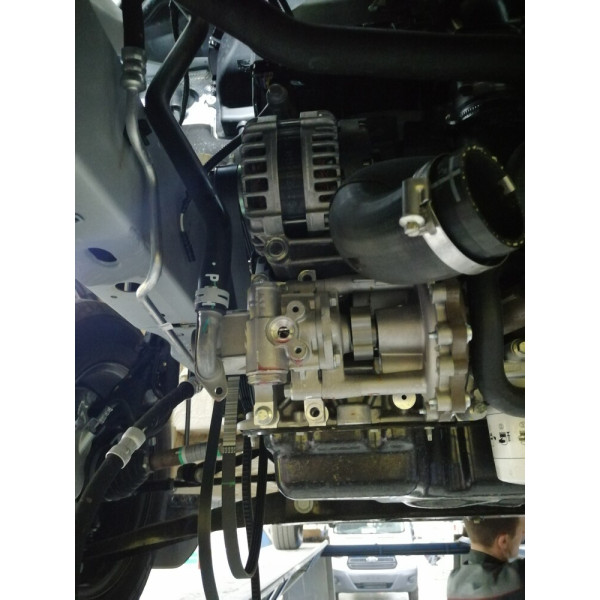 Кронштейн компрессора для Ford Transit V348 2.2л FWD (передний привод) с кондиционером с 2012 г.в, под компрессор SD5H14/7H15