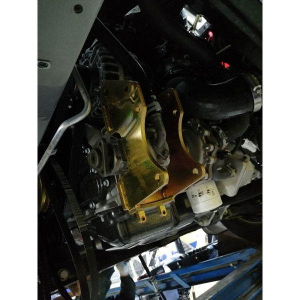 Кронштейн компрессора для Ford Transit V348 2.2л FWD (передний привод) с кондиционером с 2012 г.в, под компрессор SD5H14/7H15