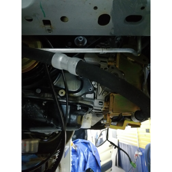 Кронштейн компрессора для Ford Transit V348 2.2л FWD (передний привод) с кондиционером с 2012 г.в, под компрессор SD5H14/7H15