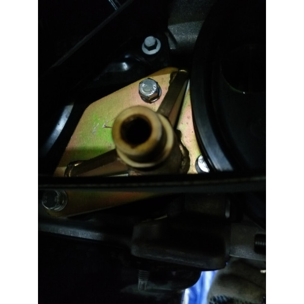 Кронштейн компрессора для Ford Transit V348 2.2л FWD (передний привод) с кондиционером с 2012 г.в, под компрессор SD5H14/7H15
