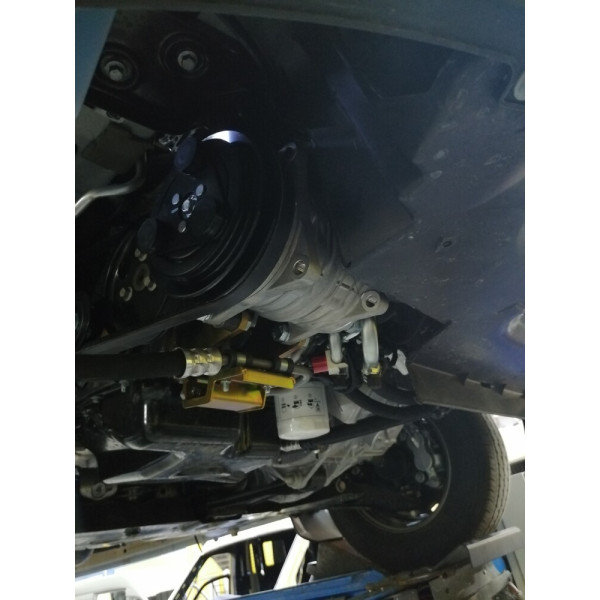 Кронштейн компрессора для Ford Transit V348 2.2л FWD (передний привод) с кондиционером с 2012 г.в, под компрессор SD5H14/7H15
